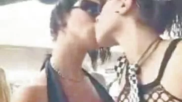 Mẹ Kesgirl: confused stepmom R sexviet hoc sinh Kean Keel fa has đồng tính nữ giới t