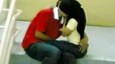 Nghiệp dư blowjob brunette hardcore sexvietxnxx pov thiếu niên