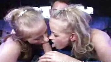 Hậu môn blowjob sexviet mbbg brunette hardcore thiếu niên