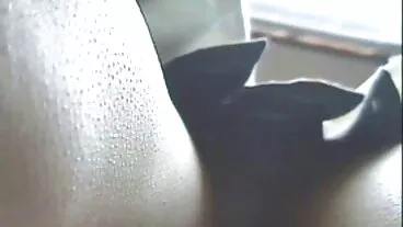 Đồng donhisperer mặc quần áo phim sexviet trong da doggy phong cách