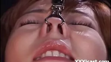 Cô gái sexviet khau dam tóc vàng thủ dâm MILF solo đồ chơi